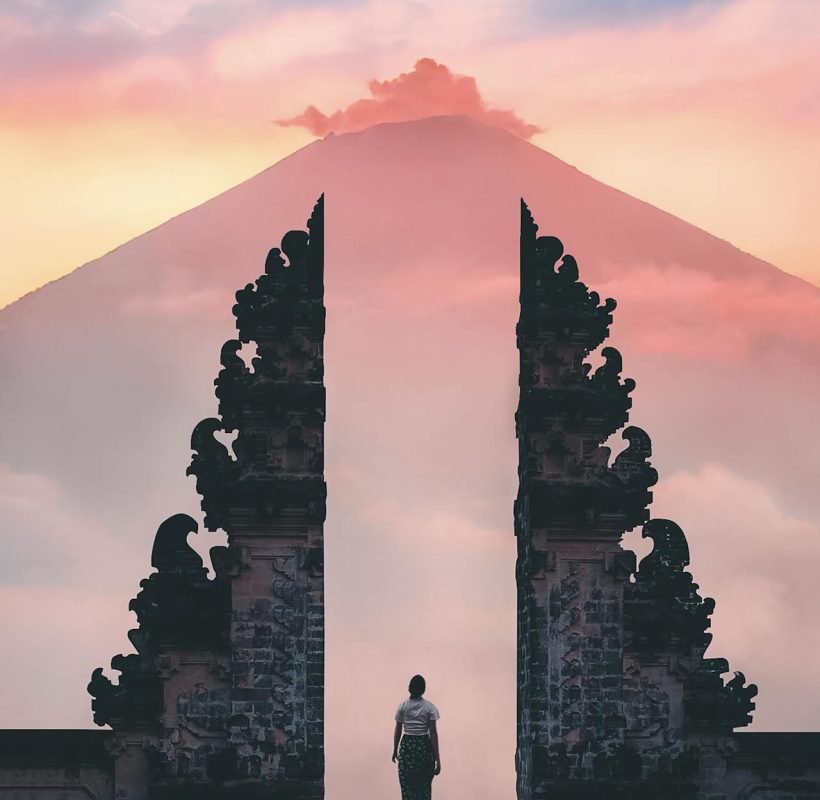 pexels-stijn-dijkstra-1306815-2659475